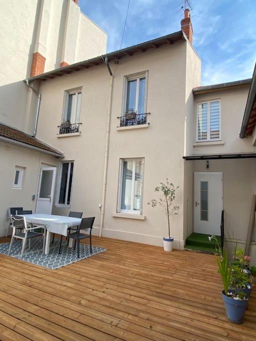 Maison Cosy A Vichy Zewnętrze zdjęcie