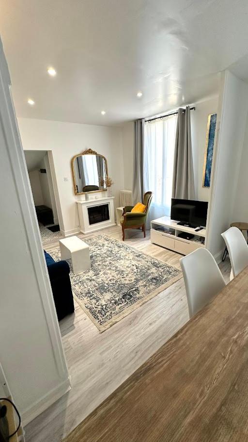 Maison Cosy A Vichy Zewnętrze zdjęcie